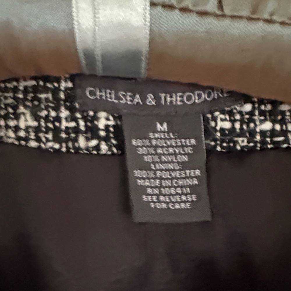 Chelsea & Theodore Black and White Textured Blazer - Picture 2 of 2